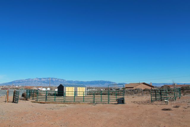 1108 Inca Road SW, Rio Rancho, NM 87124