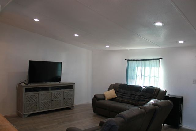 1108 Inca Road SW, Rio Rancho, NM 87124