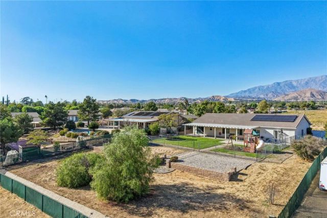 1410 Charles, Banning, CA 92220