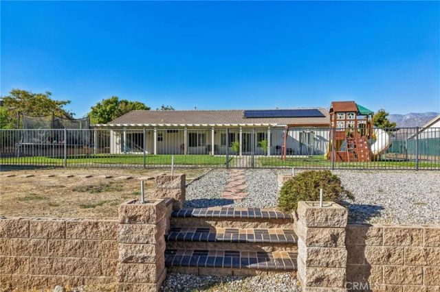 1410 Charles, Banning, CA 92220