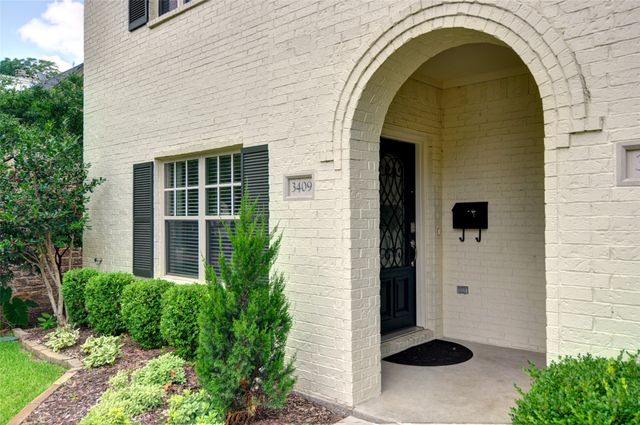 3409 Hamilton Avenue, Fort Worth, TX 76107