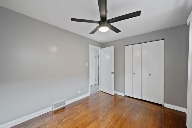 10844 S GREEN BAY Avenue, Chicago, IL 60617
