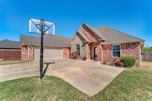 4044 Stonehenge Avenue, Springdale, AR 72764