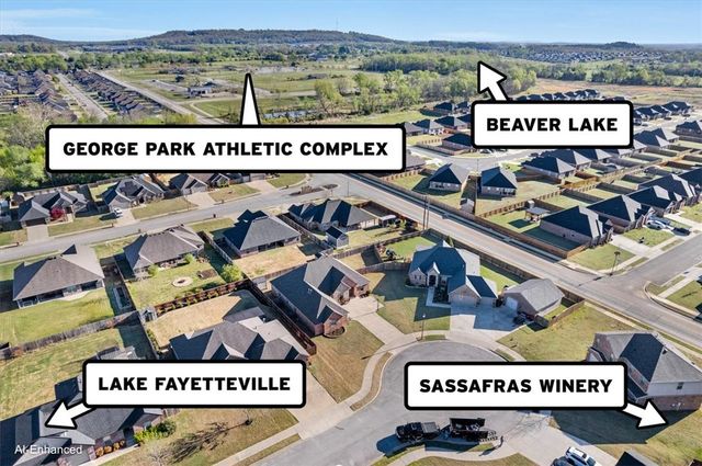 4044 Stonehenge Avenue, Springdale, AR 72764