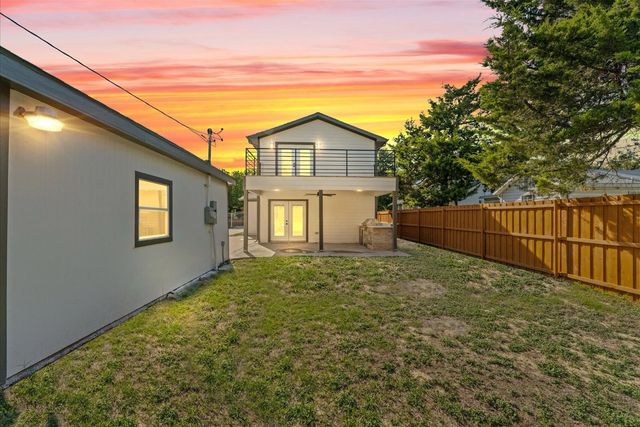 814 Turner Avenue, Dallas, TX 75208