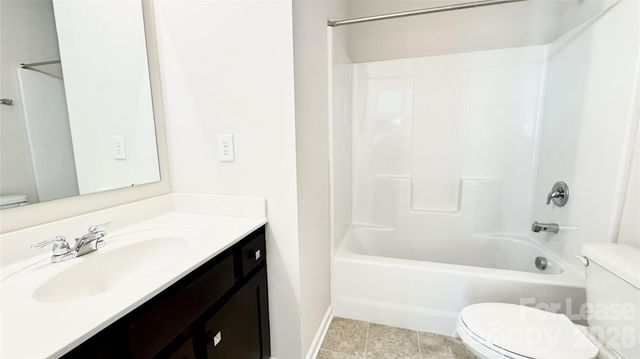 1135 overlake Drive, Belmont, NC 28012
