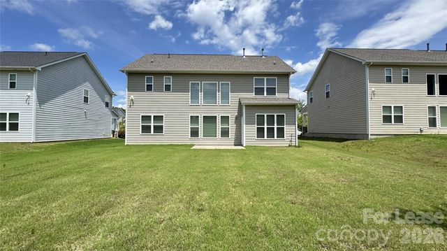1135 overlake Drive, Belmont, NC 28012