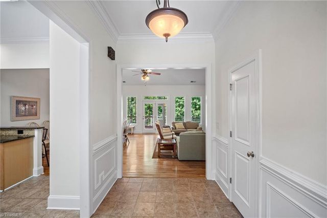 591 Emerald Isle Court, Lexington, NC 27292