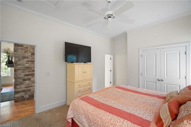 591 Emerald Isle Court, Lexington, NC 27292