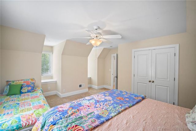 591 Emerald Isle Court, Lexington, NC 27292