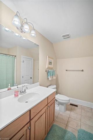 591 Emerald Isle Court, Lexington, NC 27292