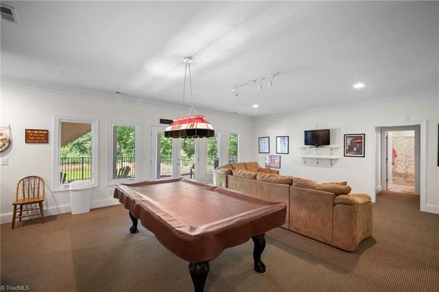 591 Emerald Isle Court, Lexington, NC 27292