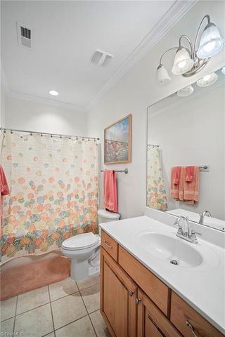 591 Emerald Isle Court, Lexington, NC 27292