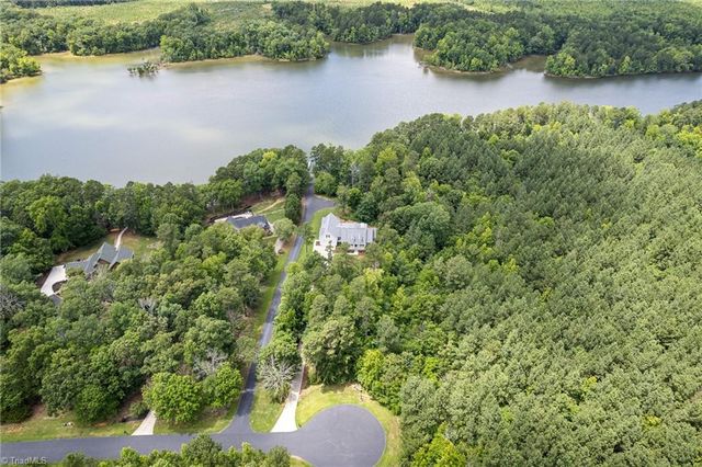 591 Emerald Isle Court, Lexington, NC 27292