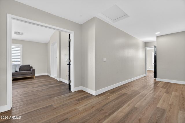 18478 W SAGUARO Lane, Surprise, AZ 85388