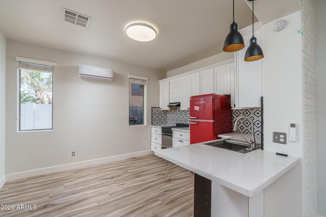 18478 W SAGUARO Lane, Surprise, AZ 85388