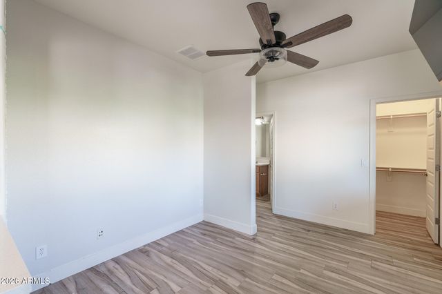 18478 W SAGUARO Lane, Surprise, AZ 85388