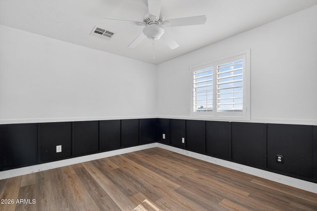 18478 W SAGUARO Lane, Surprise, AZ 85388