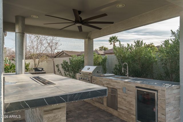 18478 W SAGUARO Lane, Surprise, AZ 85388