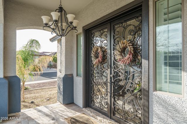 18478 W SAGUARO Lane, Surprise, AZ 85388