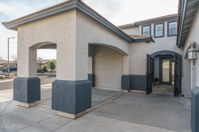 18478 W SAGUARO Lane, Surprise, AZ 85388