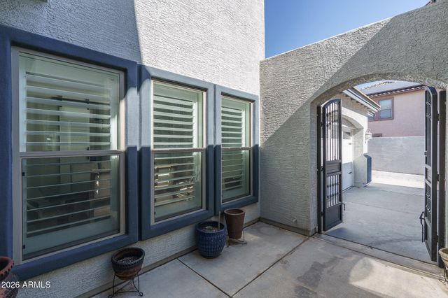 18478 W SAGUARO Lane, Surprise, AZ 85388