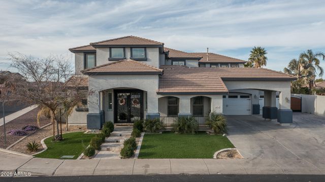 18478 W SAGUARO Lane, Surprise, AZ 85388