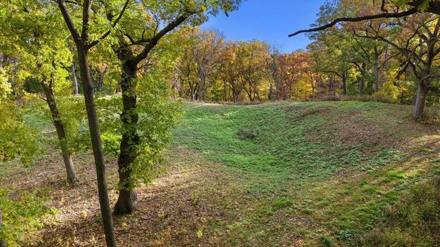 6644 N SHAWMOORS DRIVE, Hartland, WI 53029