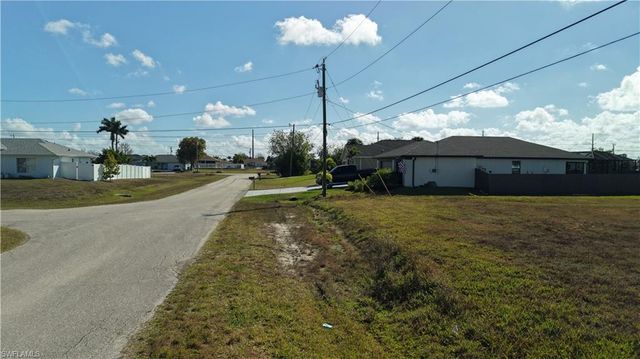2502 NW 1st ST, Cape Coral, FL 33993