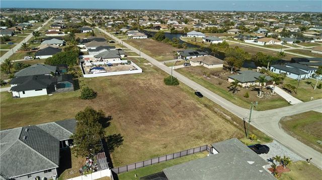 2502 NW 1st ST, Cape Coral, FL 33993