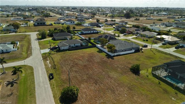 2502 NW 1st ST, Cape Coral, FL 33993