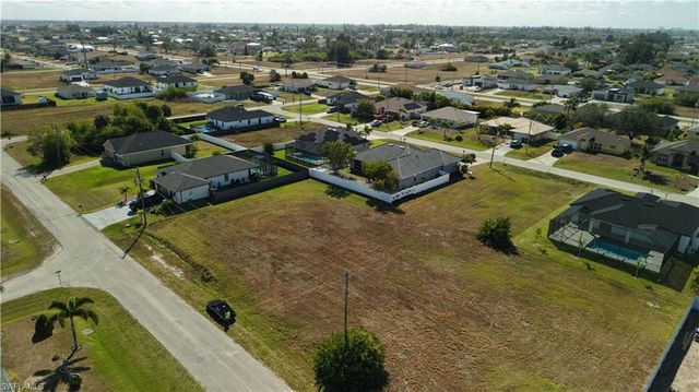 2502 NW 1st ST, Cape Coral, FL 33993