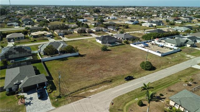 2502 NW 1st ST, Cape Coral, FL 33993