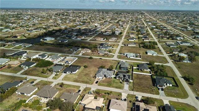 2502 NW 1st ST, Cape Coral, FL 33993
