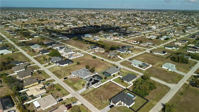 2502 NW 1st ST, Cape Coral, FL 33993