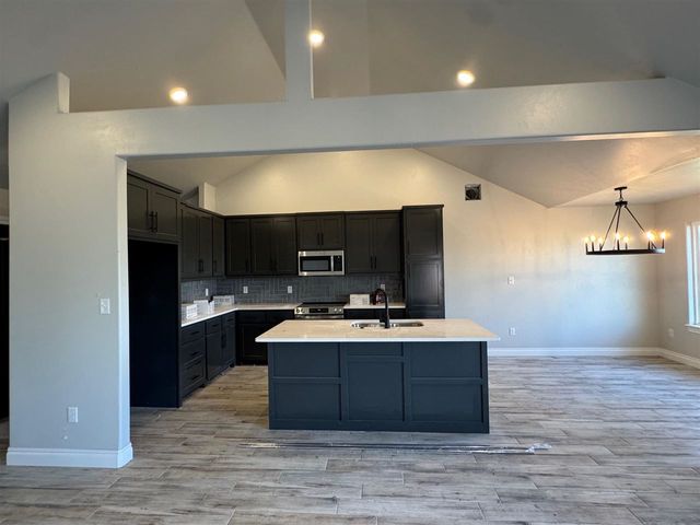 334 Weaver Way, Fletcher, OK 73541