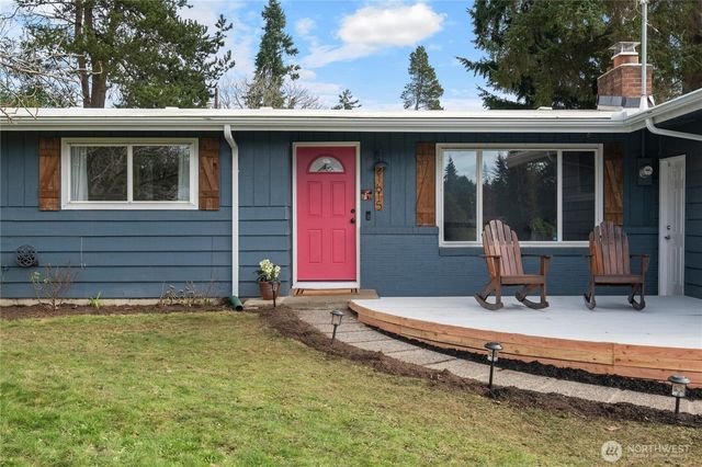 21615 82nd Avenue W, Edmonds, WA 98026