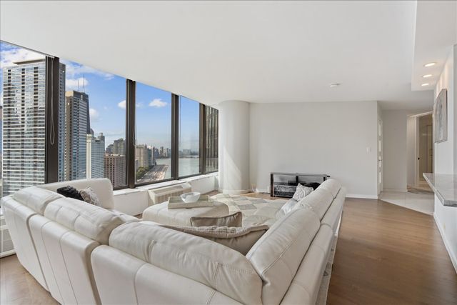 505 N Lake Shore Drive 2601, Chicago, IL 60611