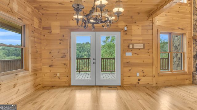 661 Toccoa River Forest, Mineral Bluff, GA 30559