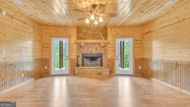 661 Toccoa River Forest, Mineral Bluff, GA 30559