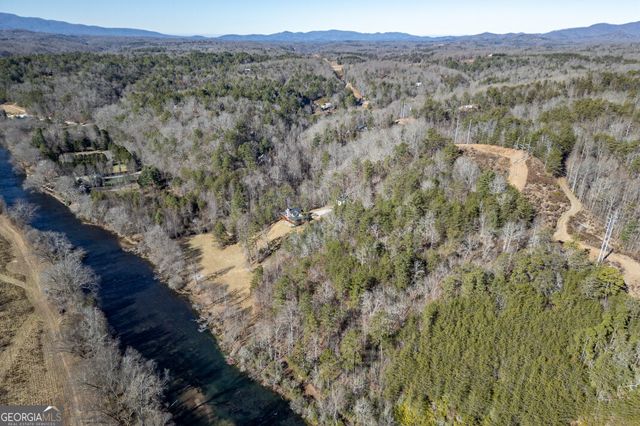 661 Toccoa River Forest, Mineral Bluff, GA 30559