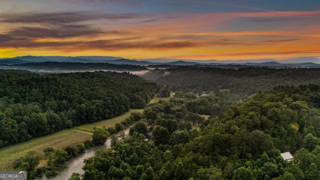 661 Toccoa River Forest, Mineral Bluff, GA 30559