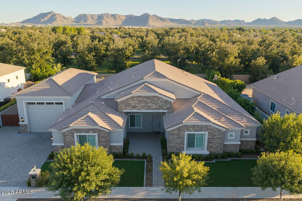 20061 E CHERRYWOOD Court, Queen Creek, AZ 85142 — exterior
