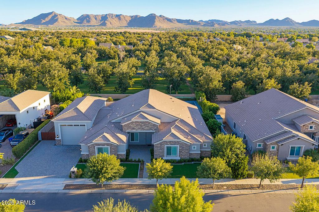 20061 E CHERRYWOOD Court, Queen Creek, AZ 85142 — photo 2