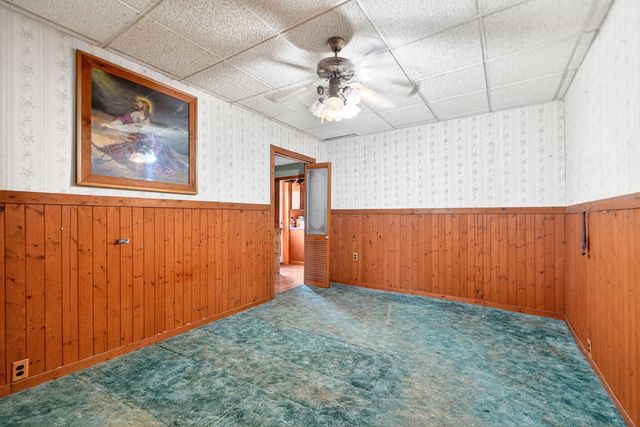 571 MAIN STREET, North Huntingdon, PA 15642