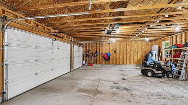 2820 Ginger Drive, Coleman, MI 48618