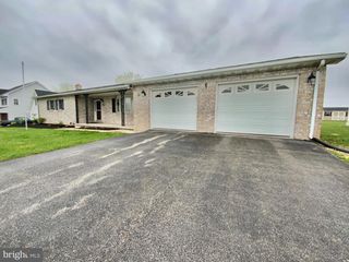 39 CREST VIEW LANE, Gettysburg, PA 17325
