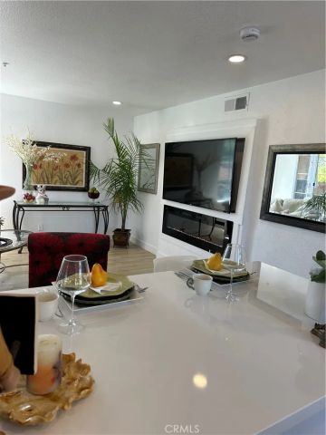 8514 E Baker Hill Road B, Orange, CA 92869