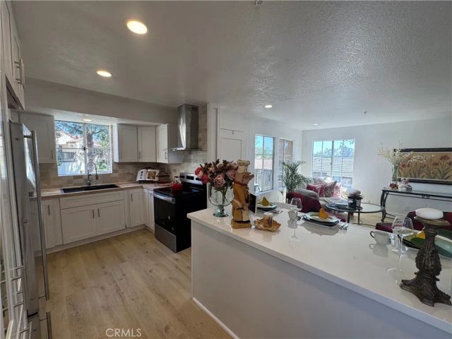 8514 E Baker Hill Road B, Orange, CA 92869