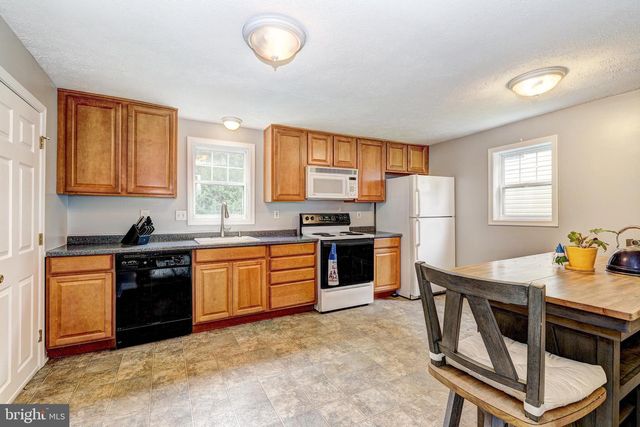6470 ANDERSON AVE, Hanover, MD 21076